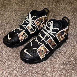 Nike Uptempo’s